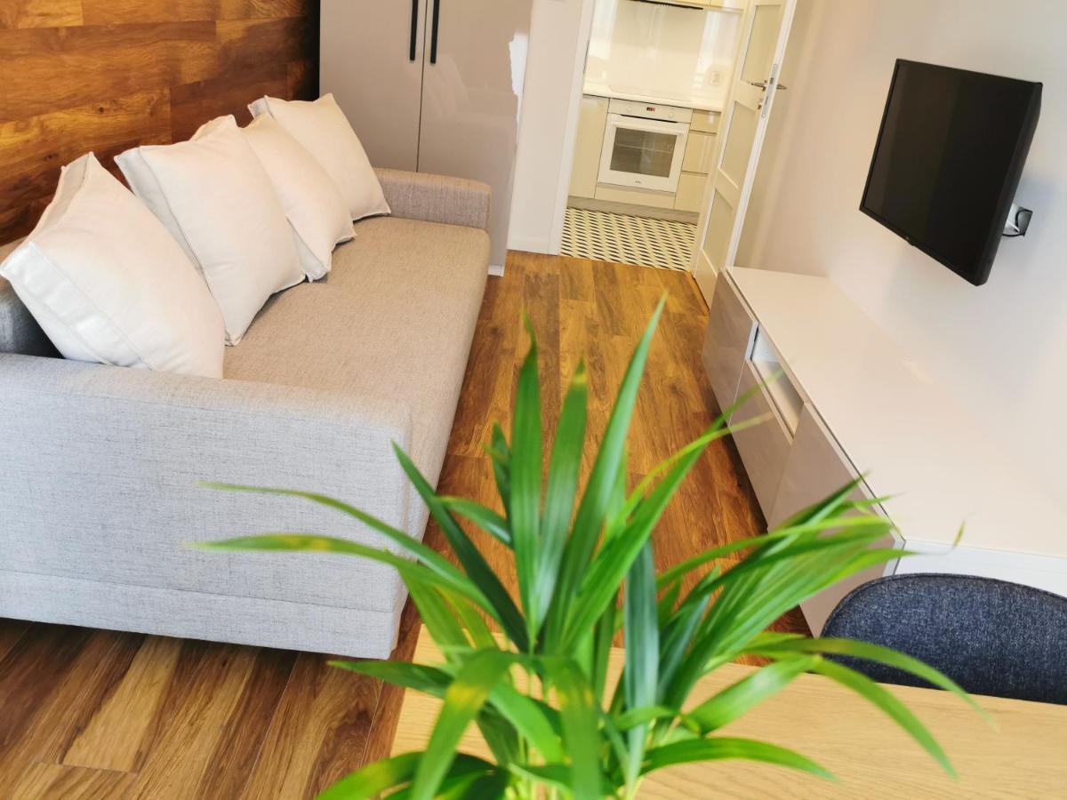 Zajezdnia Wrzeszcz Apartamenty Gdańsk Extérieur photo