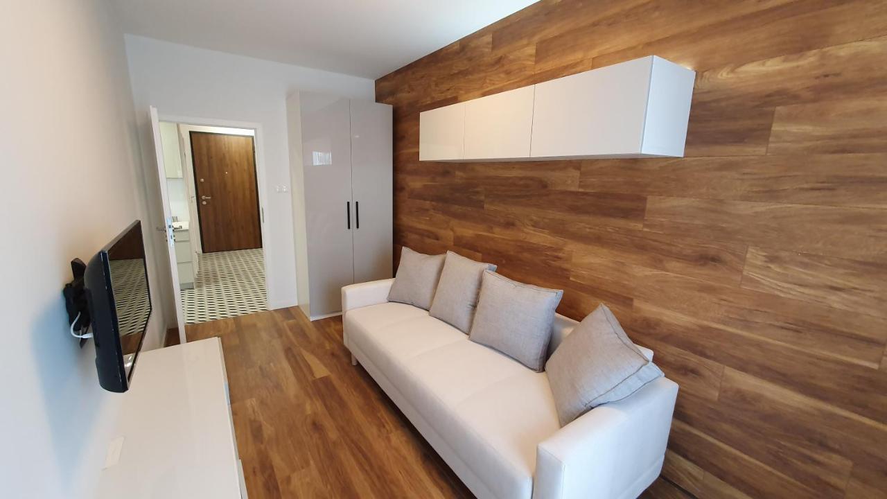 Zajezdnia Wrzeszcz Apartamenty Gdańsk Extérieur photo
