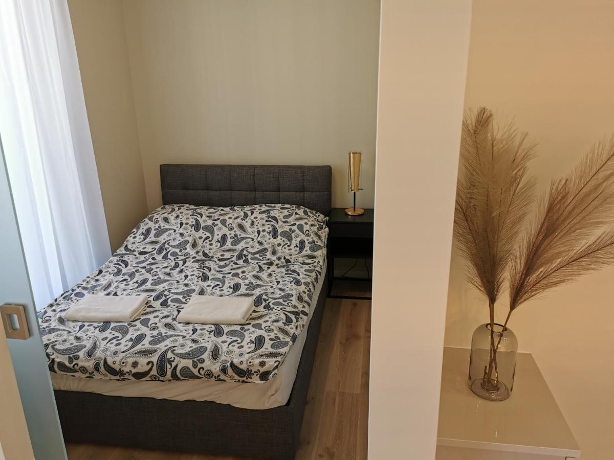 Zajezdnia Wrzeszcz Apartamenty Gdańsk Extérieur photo