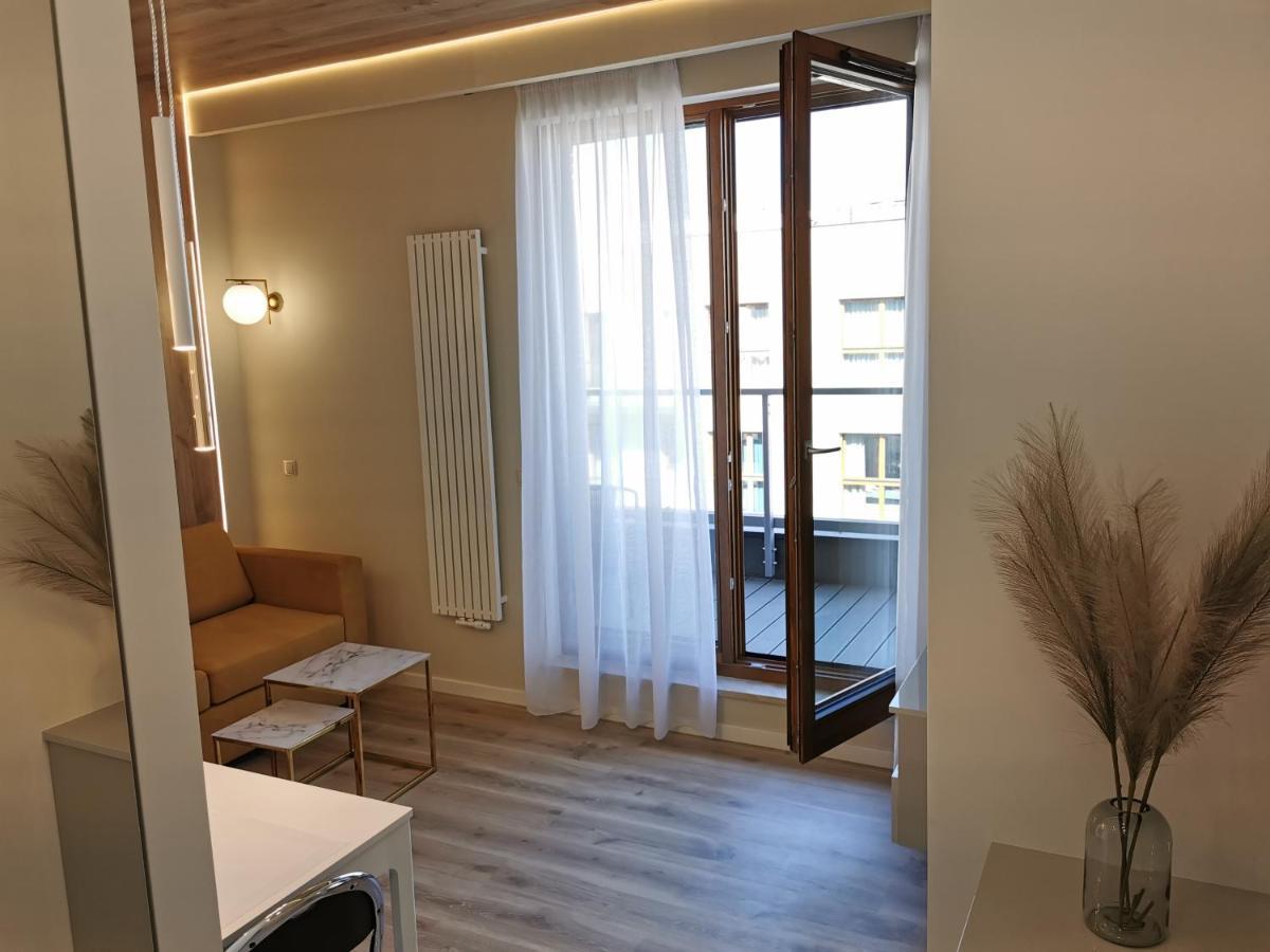 Zajezdnia Wrzeszcz Apartamenty Gdańsk Extérieur photo