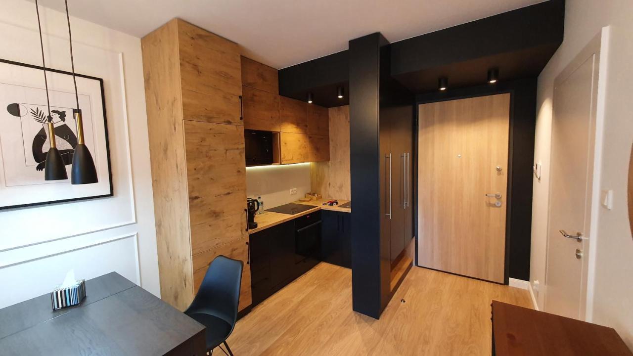 Zajezdnia Wrzeszcz Apartamenty Gdańsk Extérieur photo